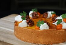 Rudens deserti – ķirbja pīrāgs, saldie kabaču spring rolls un ābolu “Šarlote”