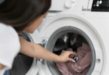 Izmanto šo triku un veļas mašīnas nekad neodīs pēc pelējuma