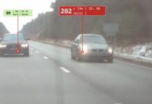 Kā vējš skrien, kā… Uz Siguldas šosejas notver īpaši ātri braucošu BMW vadītāju – VIDEO