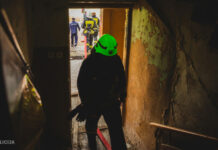 Kāda policijas patruļa darba laikā Rīgā pēkšņi kļūst par īstiem varoņiem