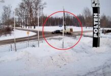 Muļķīgs negadījums Preiļos – busiņa vadītajs nepamana STOP! zīmi – VIDEO