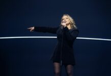 Ar jaunām ziņām klajā nāk daudziem pazīstamā dziedātāja Linda Leen