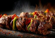 Kādu gaļu izvēlēties šašlikam, bet kādu – sulīgam burgeram?